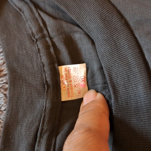 NHL| Vintage Montreal Canadiens NHL Black Short Sleeve T-shirt - Picture 11 of 12